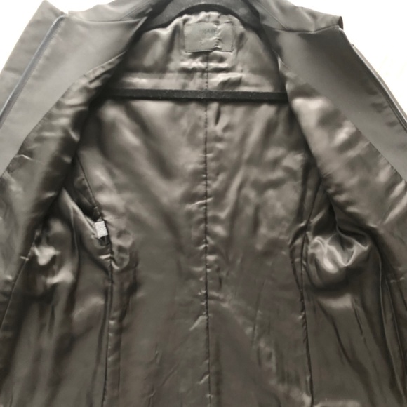 AMAZING DEAL!!!PRADA zip front Rain jacket with matching pant! - Picture 5 of 10